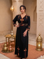 Robe Traditionnelle de Cérémonie Brodée "Liza"