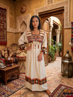 Robe Traditionnelle Kabyle aux Galons Colorés – "Louiza"