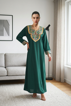 Robe moderne Kabyle aux Galons Colorés – "Silya"
