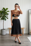 Robe Kabyle Broderie Traditionnelle & Voile Transparent "Amira"