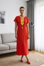 Robe Kabyle Simple à Col V Doré – Robe de maison