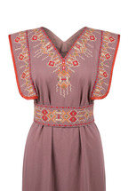 Robe kabyle de cérémonie Thiziri - détail tissu crêpe de viscose