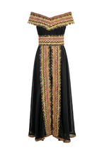 Robe kabyle de cérémonie Nawel - détail broderie du col