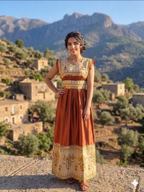 Robe kabyle bordeaux brodée à la main - Jasmin d'Orient
